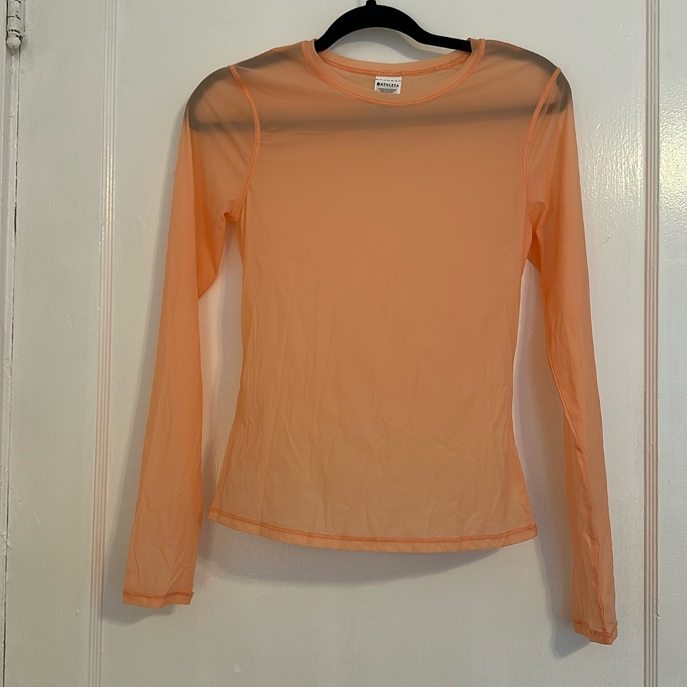 Athleta long sleeve top